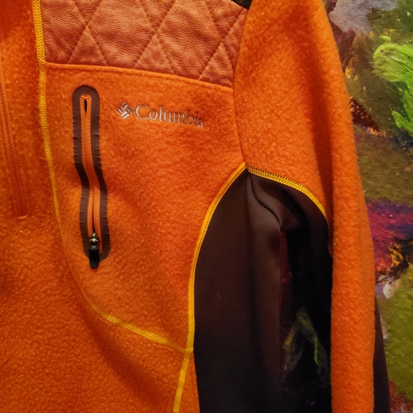 Burnt Orange Columbia zip fleece faux leather & Neoprene side panels Med - Picture 4 of 16